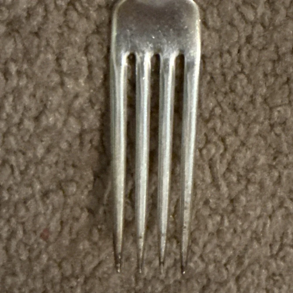 Rogers Bros 1847 Ambassador Silverplate Set of Five Dinner Forks